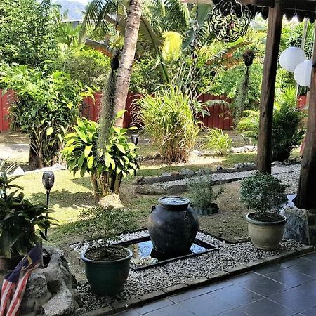 Sabandy House B&B Padang Mat Sirat Екстериор снимка