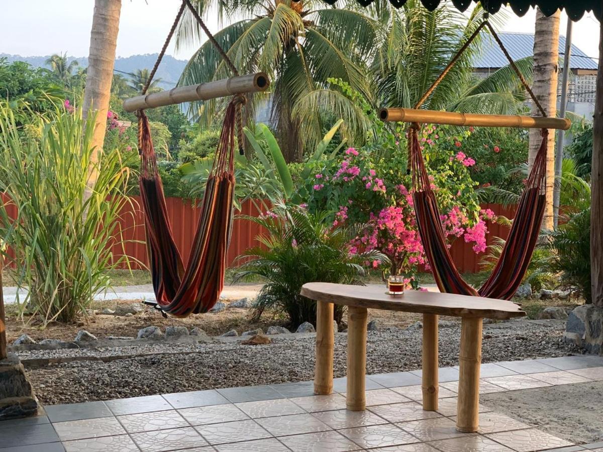 Sabandy House B&B Padang Mat Sirat Екстериор снимка
