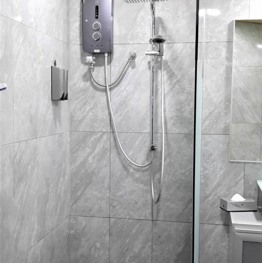Sabandy House B&B Padang Mat Sirat Екстериор снимка
