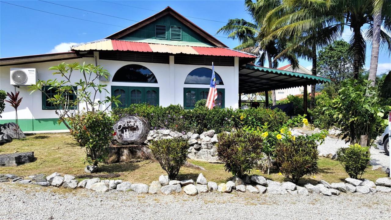 Sabandy House B&B Padang Mat Sirat Екстериор снимка