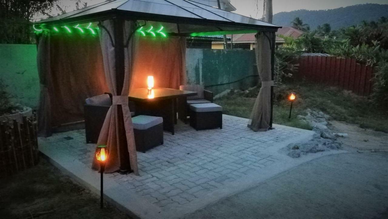 Sabandy House B&B Padang Mat Sirat Екстериор снимка